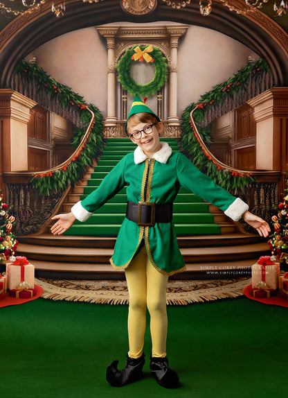 Grand Holiday Staircase - Green Carpet - with Sweep Option