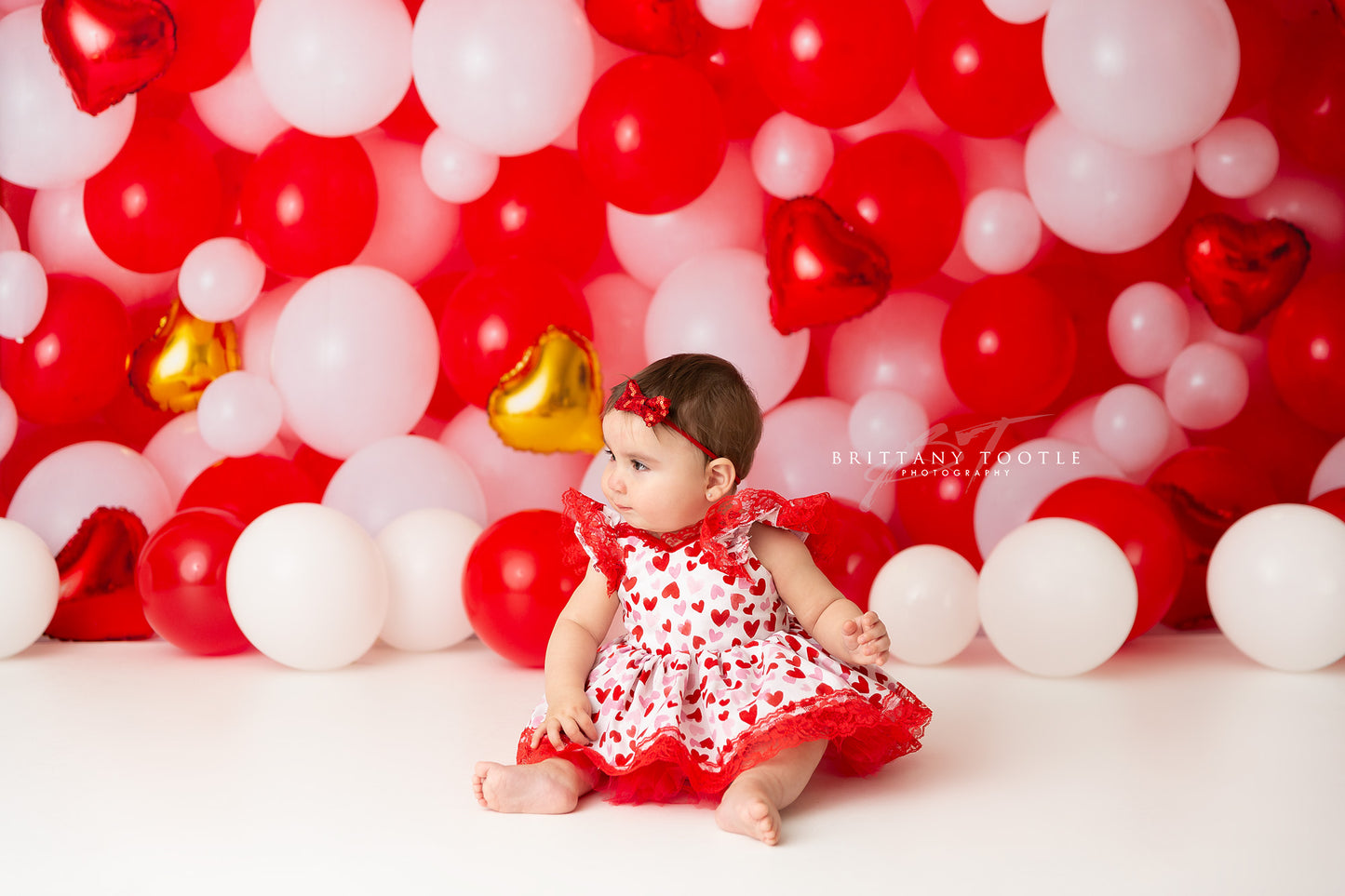 Happy Valentine Balloon Wall