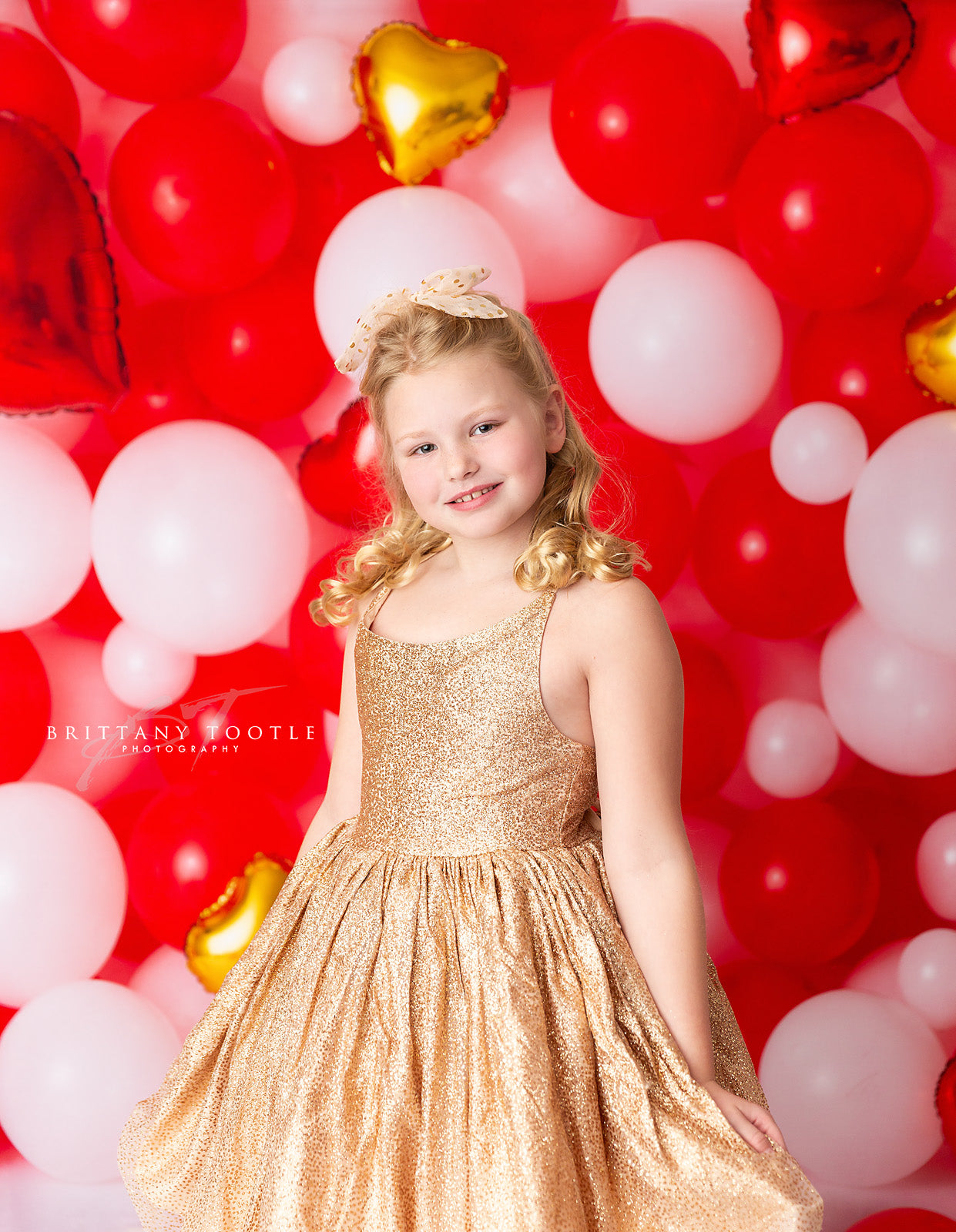 Happy Valentine Balloon Wall