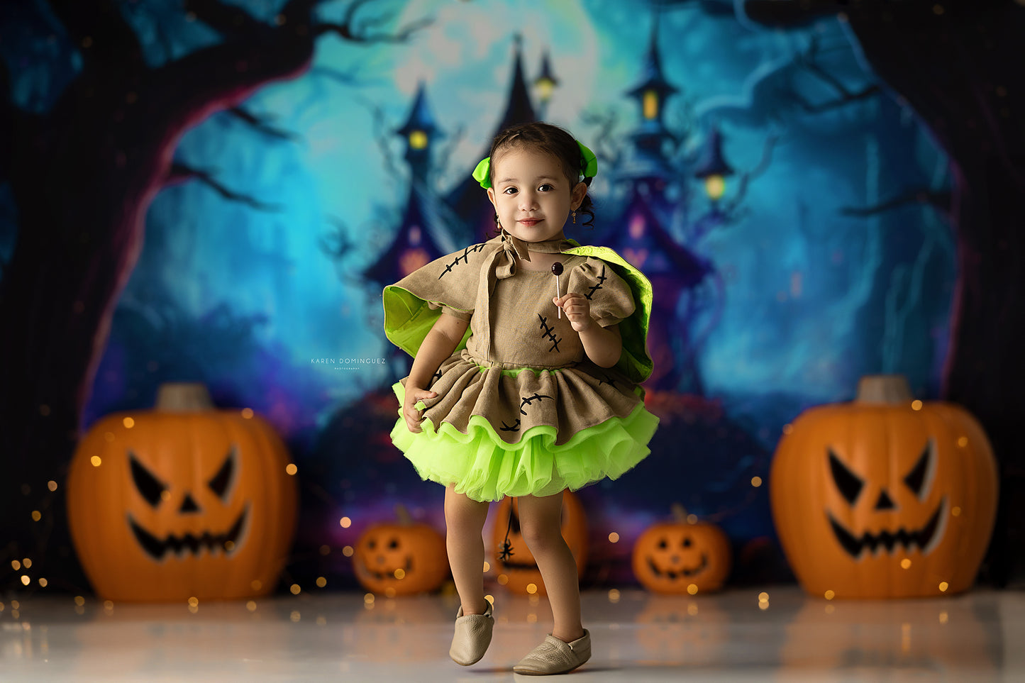 Haunted Castle A-Glow