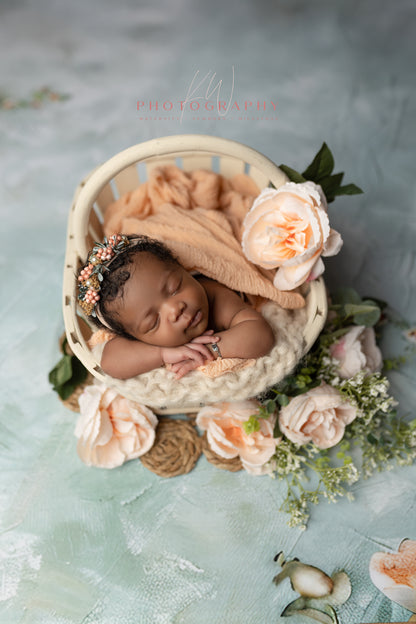 Hint of Peach Blooms - Petite