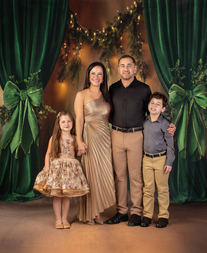 Holiday Curtain Call - With Sweep Option