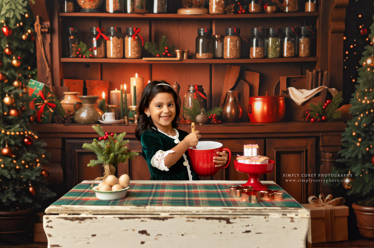 Holiday Pantry Kitchen - With Sweep Option