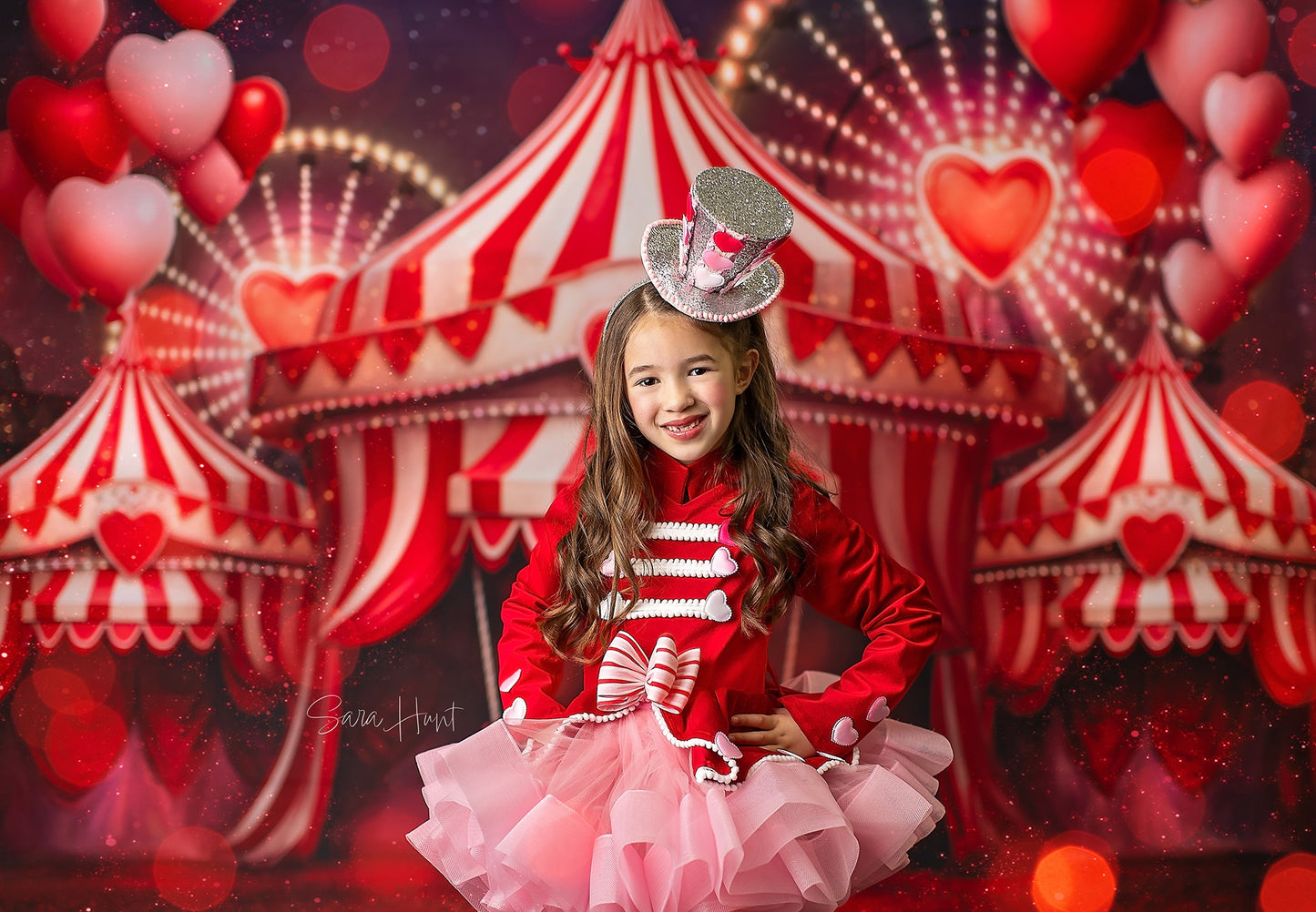 Hugs and Kisses Carnival  - 2pc Set