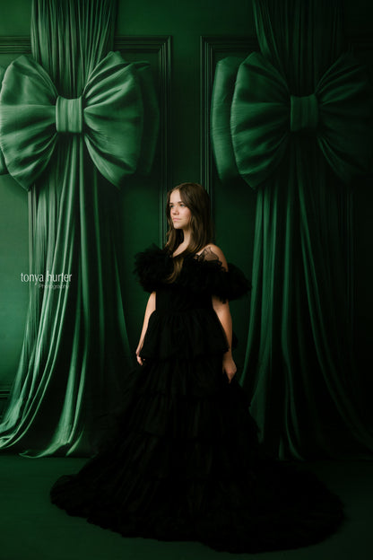 Emerald Bows - With Sweep Option