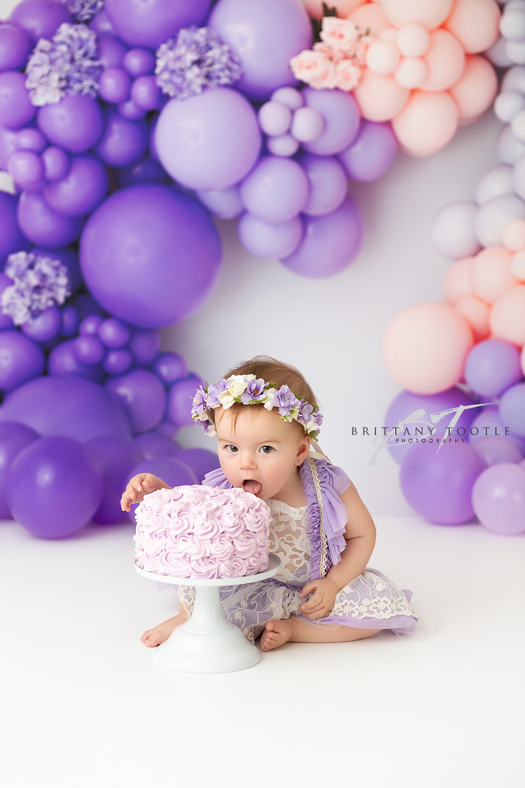Jazzy Lilac Balloon Arch