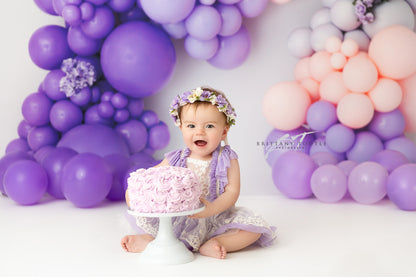 Jazzy Lilac Balloon Arch