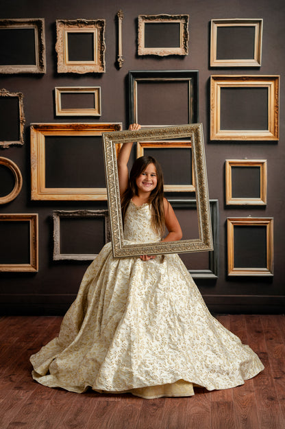 Jewel Frames - Brown - With Sweep Option