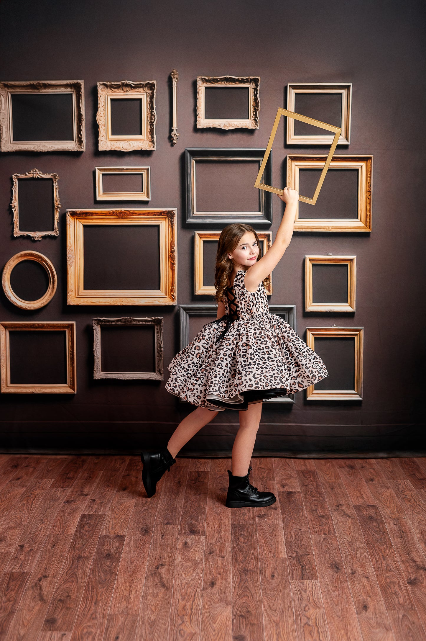 Jewel Frames - Brown - With Sweep Option