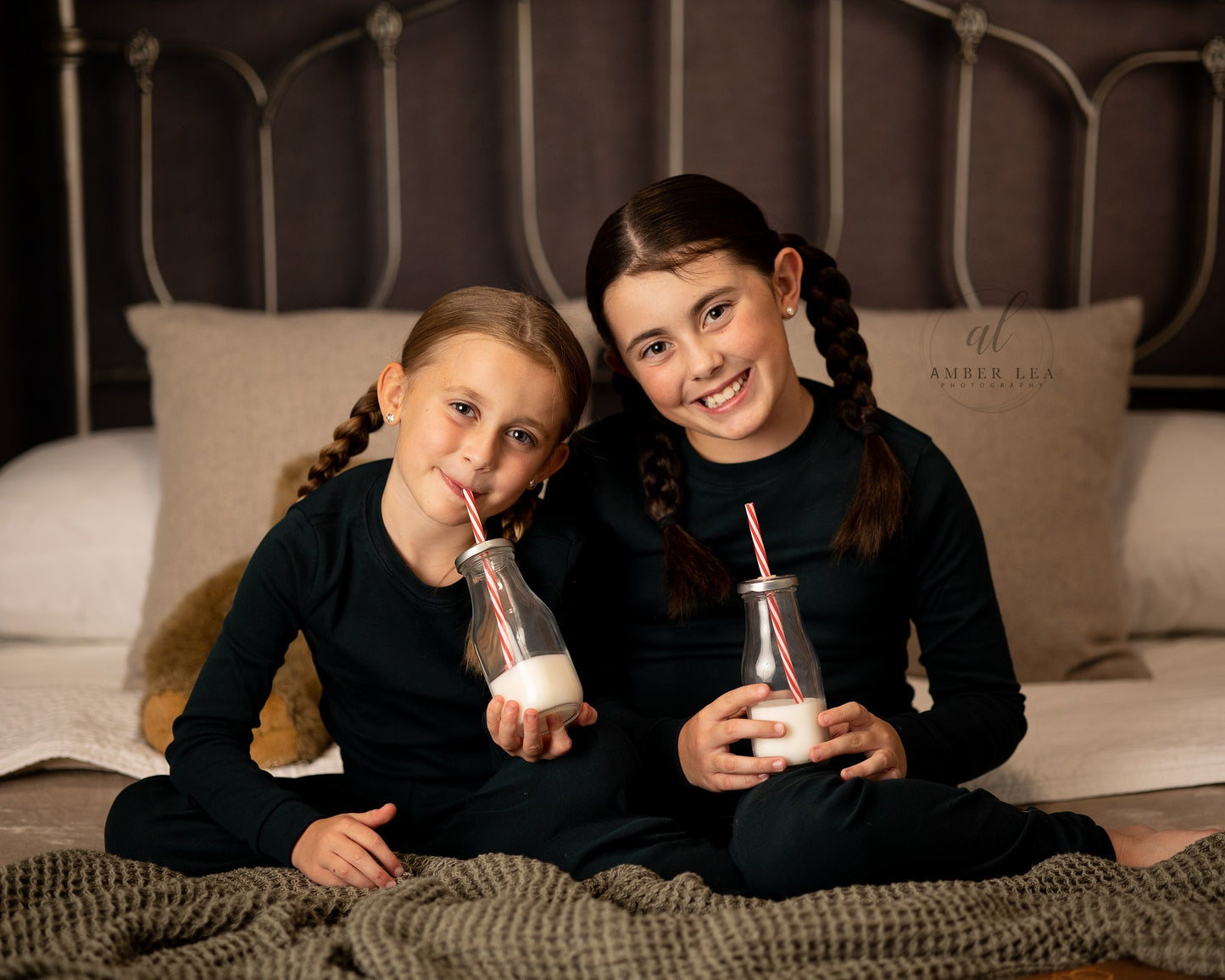 Joyful Winter's Eve - Room