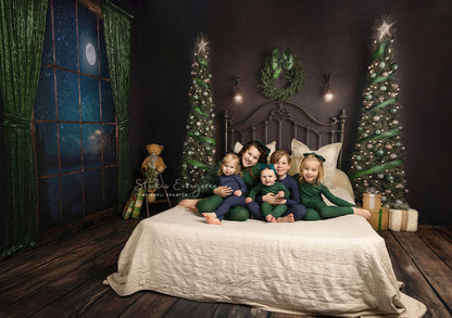 Joyful Winter's Eve - Room