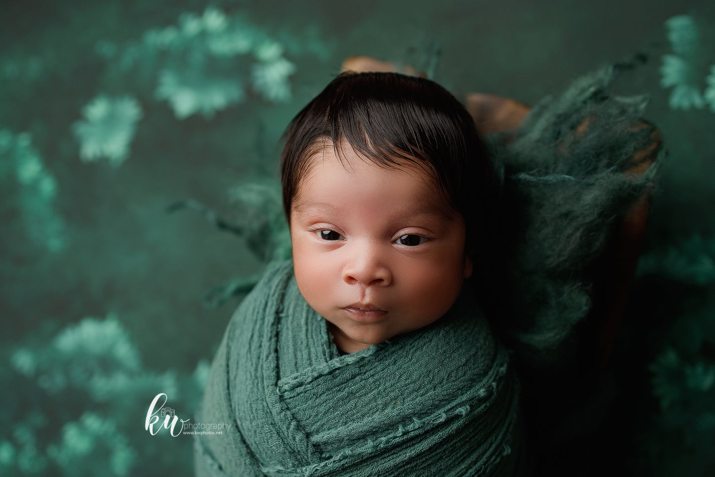 Lush Emerald Green - Petite