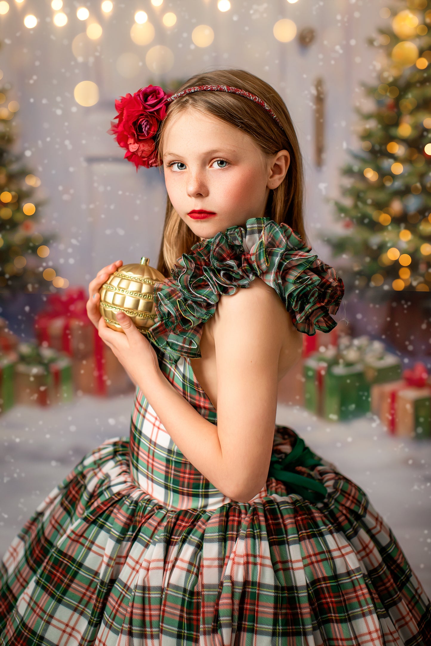 Snowy Doorstep Delight - With Sweep Option