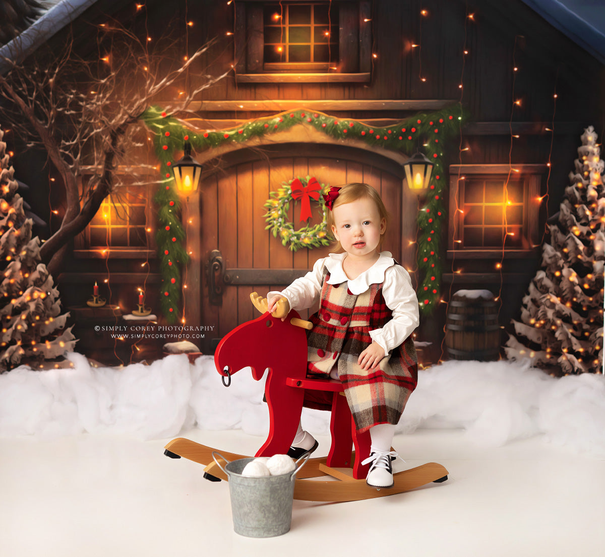 Merry Christmas Barn - Brown Door With Lights - with Sweep Option