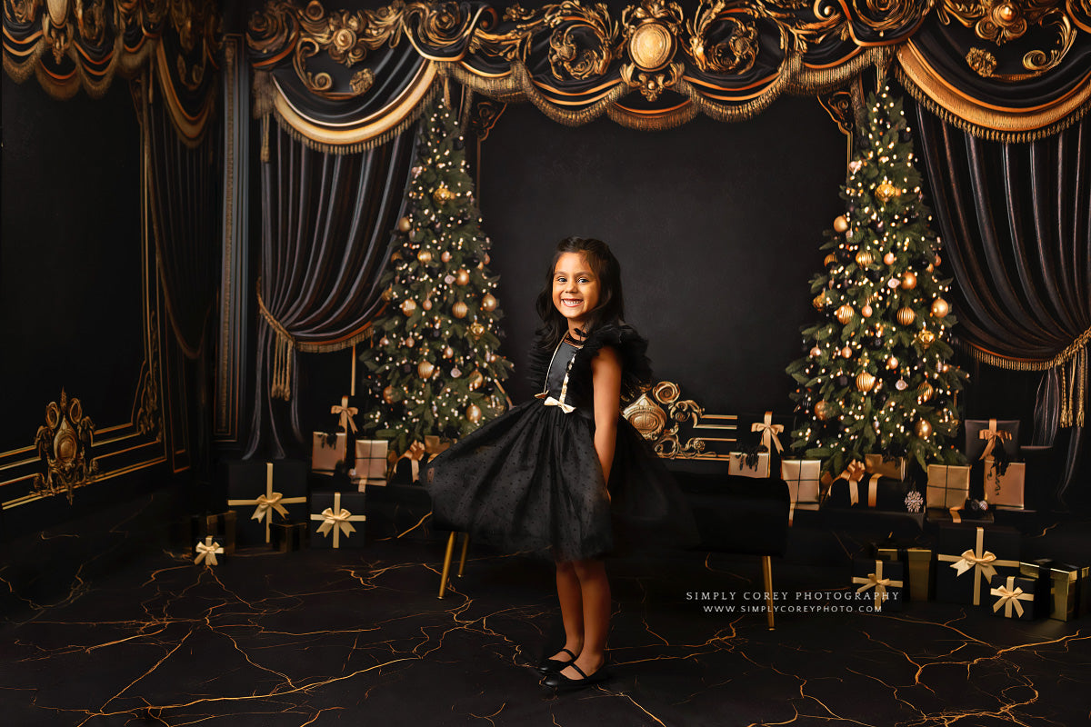 Black & Gold Marble Mat Floor