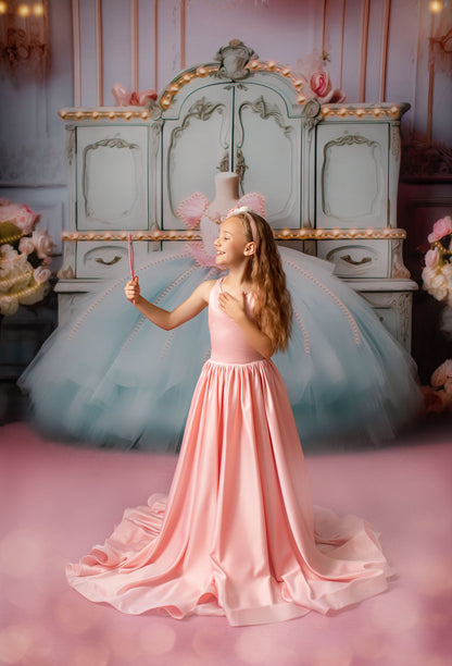 Miss Charlotte - Pink Carpet - With Sweep Option