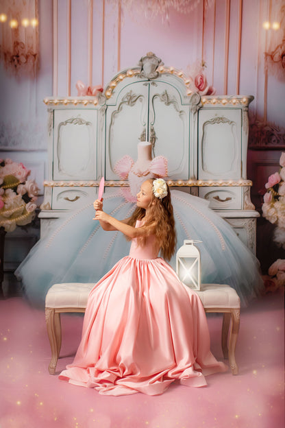 Miss Charlotte - Pink Carpet - With Sweep Option