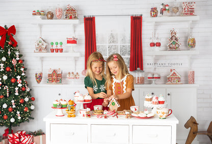 Mrs. Claus Sweet Kitchen 2pc Room