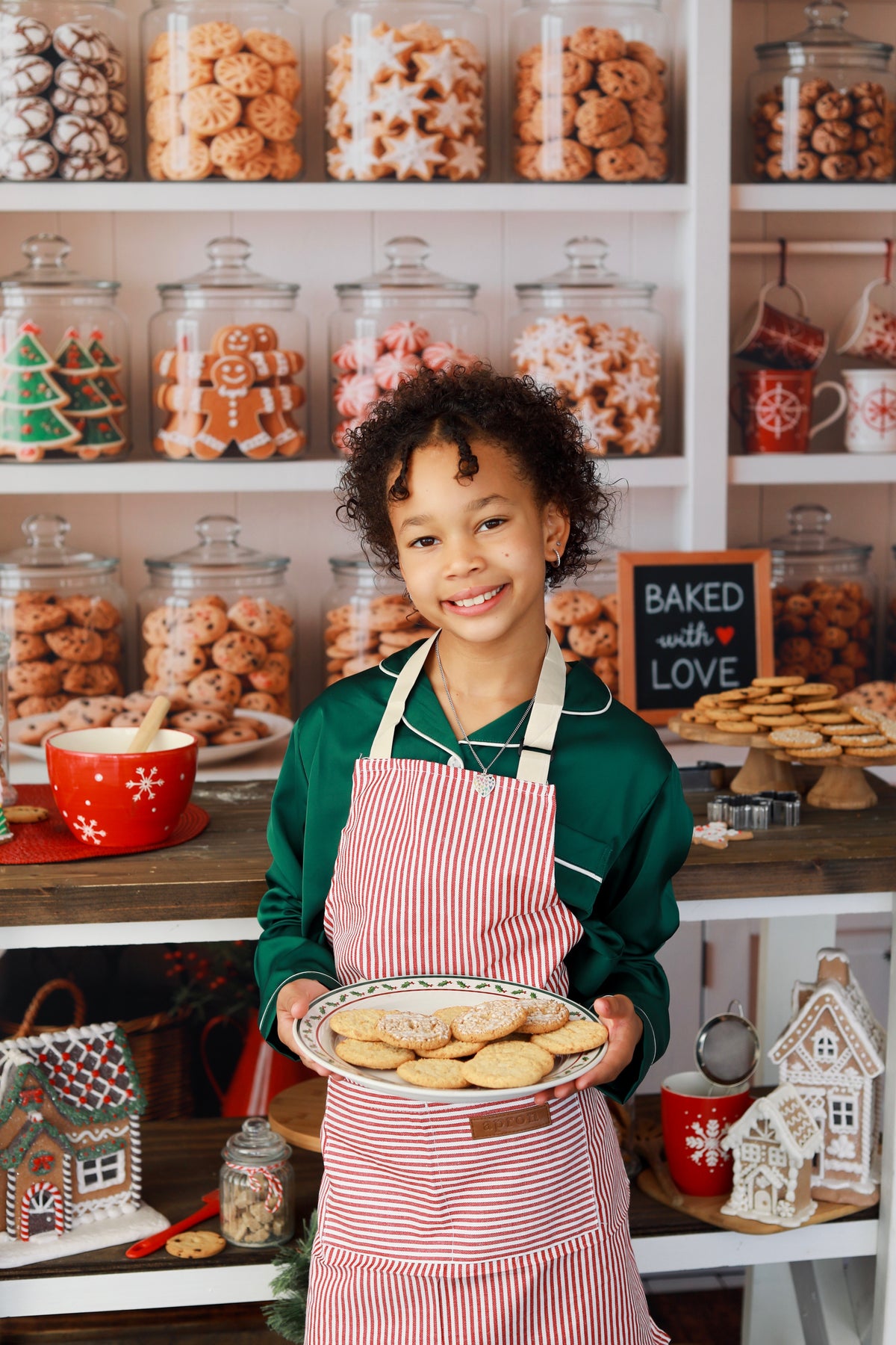 North Pole Baking Nook - With Sweep Option