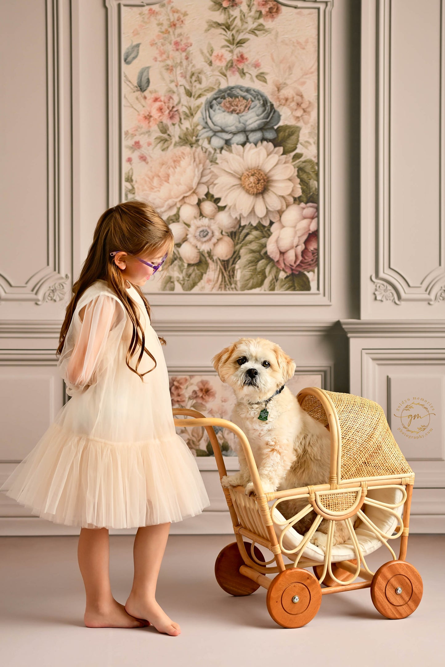 Ivory Floral Victorian Wall - With Sweep Option