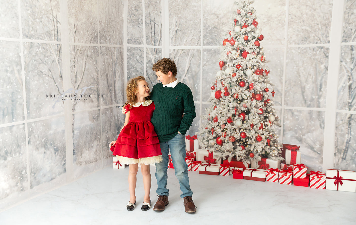 Red & White Holiday Birch 2pc Room