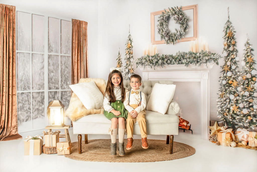 Simple Christmas Mantle 2pc Room