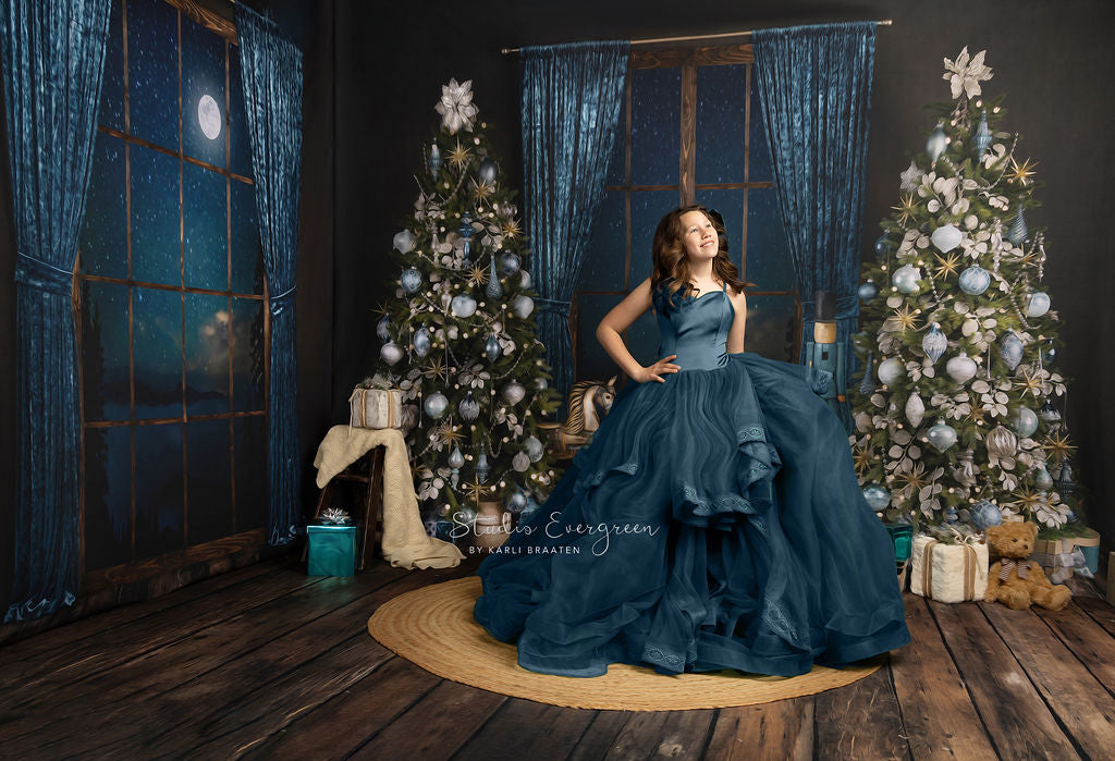 Simple Festive View - Room