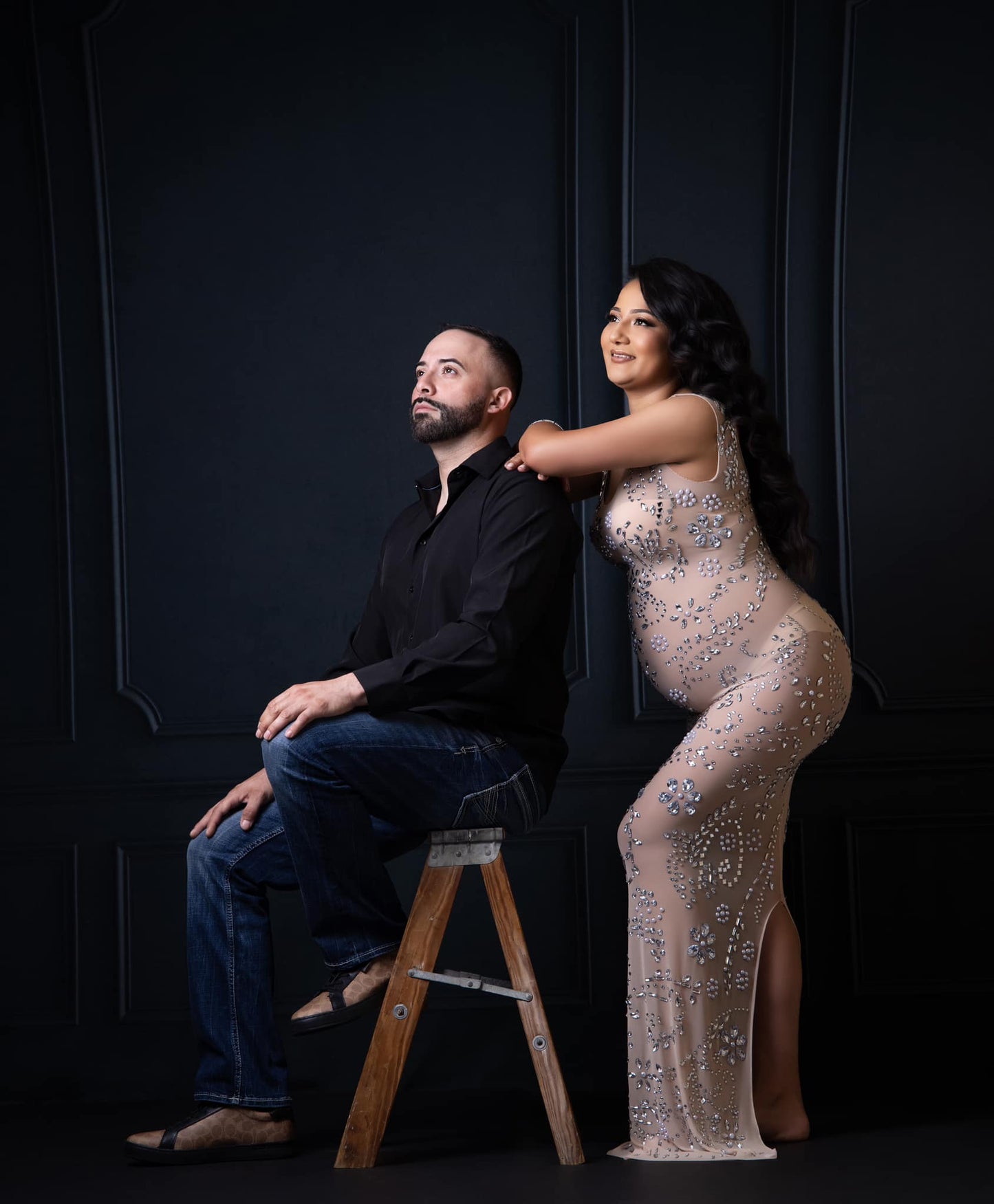 Simple Matte Black Wall