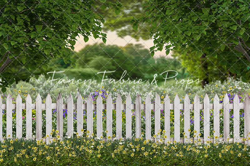 Splendid Spring Pickett Fence