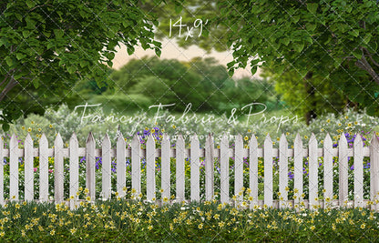 Splendid Spring Pickett Fence