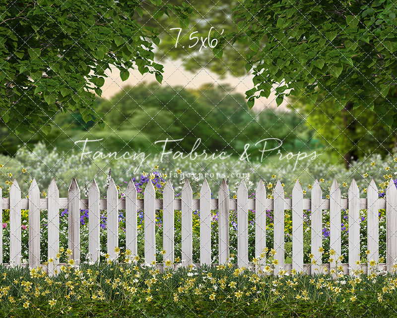 Splendid Spring Pickett Fence