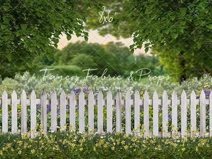 Splendid Spring Pickett Fence
