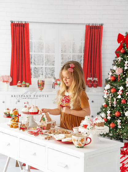 Mrs. Claus Sweet Kitchen 2pc Room