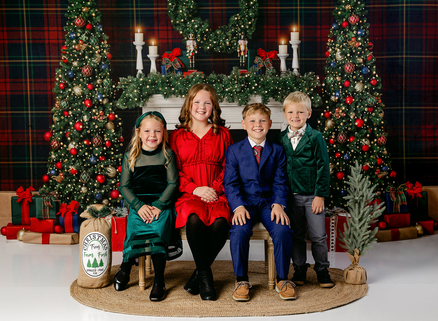 Tartan Traditional Mantle