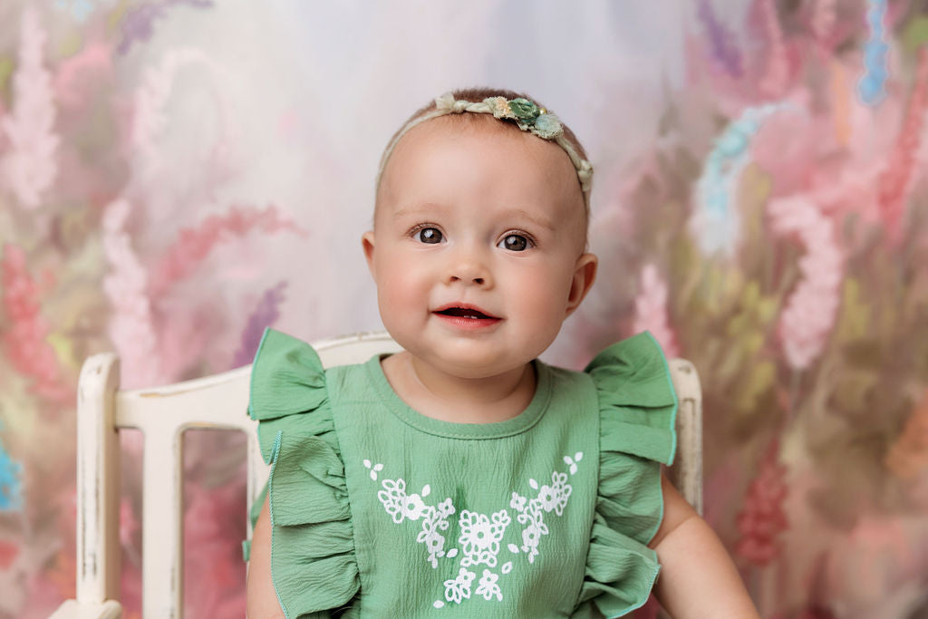 Vintage Meadow - Petite