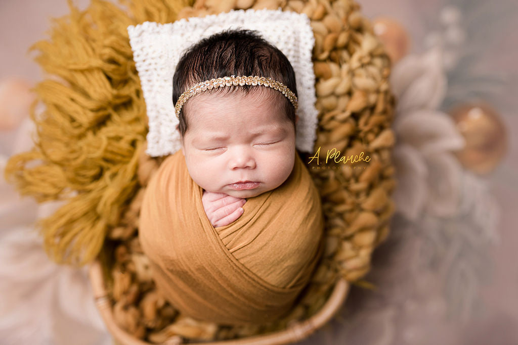 Timeless Winter Blooms - Petite