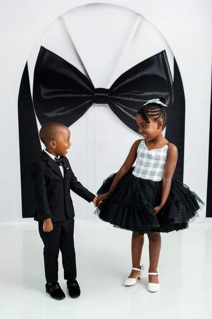 Velvet Gentleman - With Sweep Option