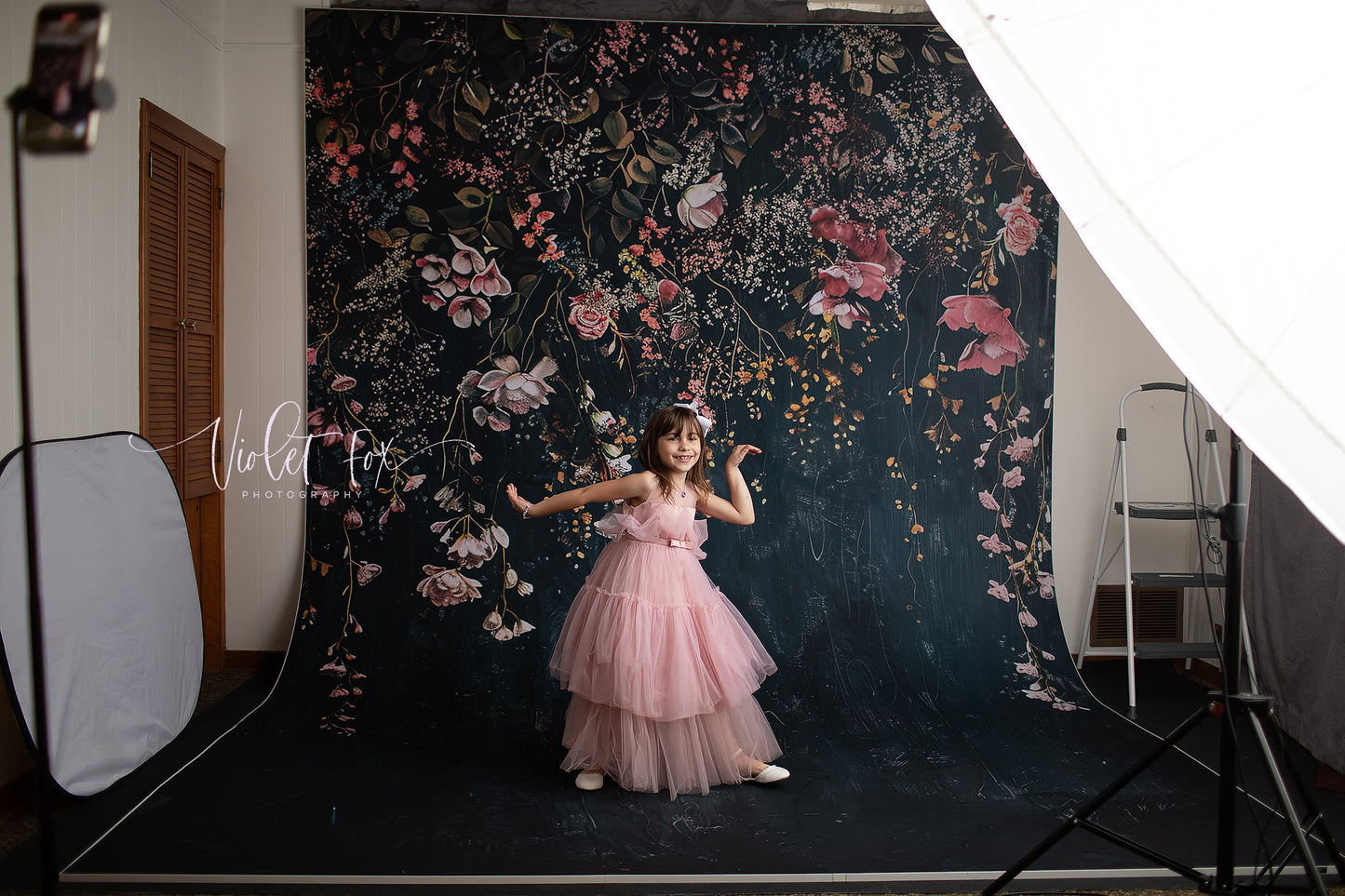 Easiframe Backdrop Sweep System