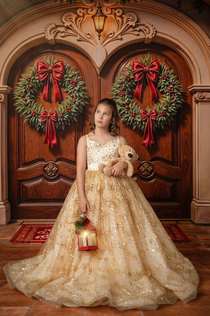 Christmas At Evergreen Hall - with Sweep Option