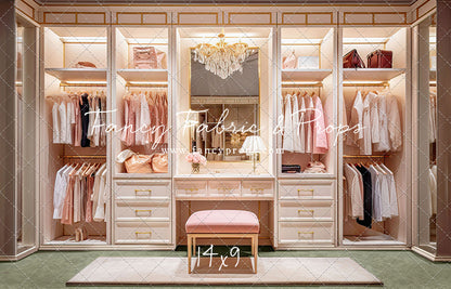 Boss Babe Closet - Green Carpet - With Sweep Option