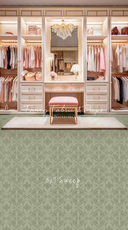Boss Babe Closet - Green Carpet - With Sweep Option