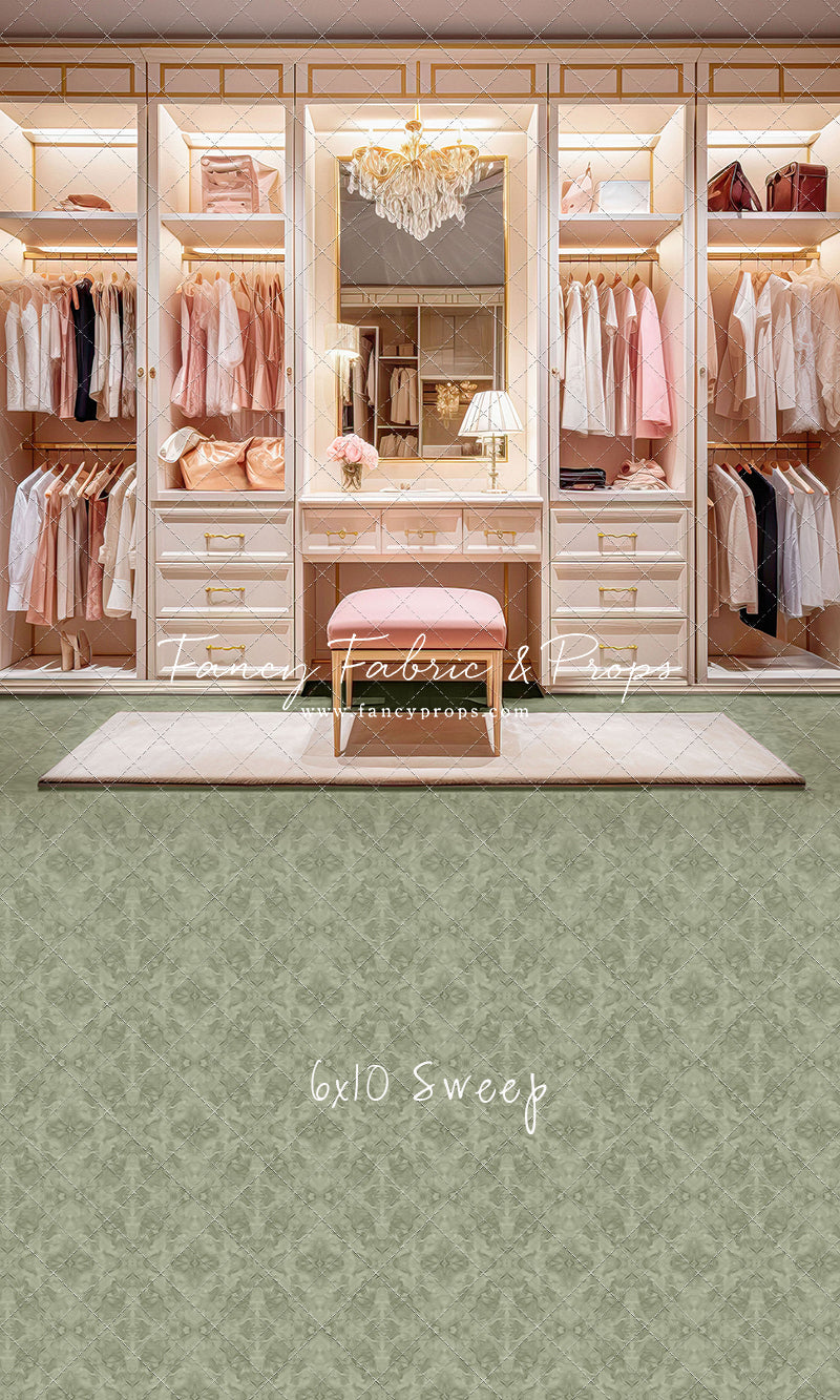 Boss Babe Closet - Green Carpet - With Sweep Option