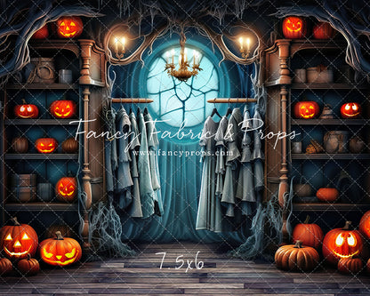 Haunted Wardrobe -Grey Floor - With Sweep Option