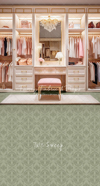 Boss Babe Closet - Green Carpet - With Sweep Option