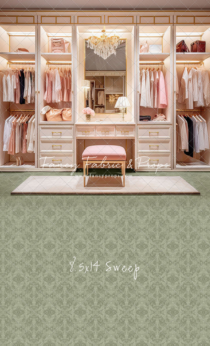 Boss Babe Closet - Green Carpet - With Sweep Option