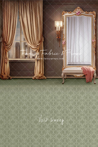 Glam Mirror - Green Floor - With Sweep Option