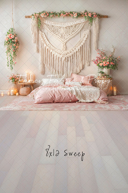Mama's Corner - With Sweep Option