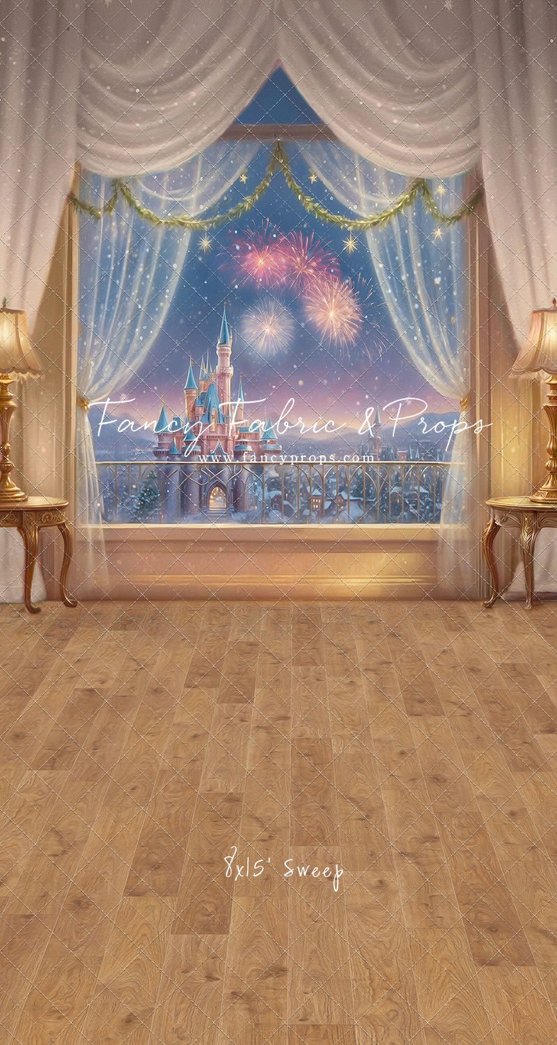 Holiday Royal Retreat - White Room - With Sweep Option