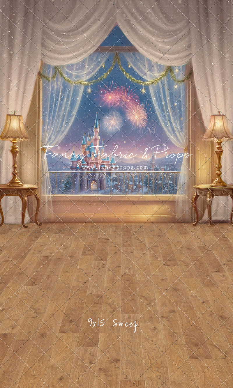 Holiday Royal Retreat - White Room - With Sweep Option