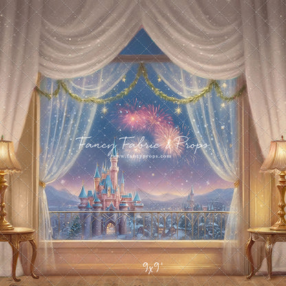 Holiday Royal Retreat - White Room - With Sweep Option